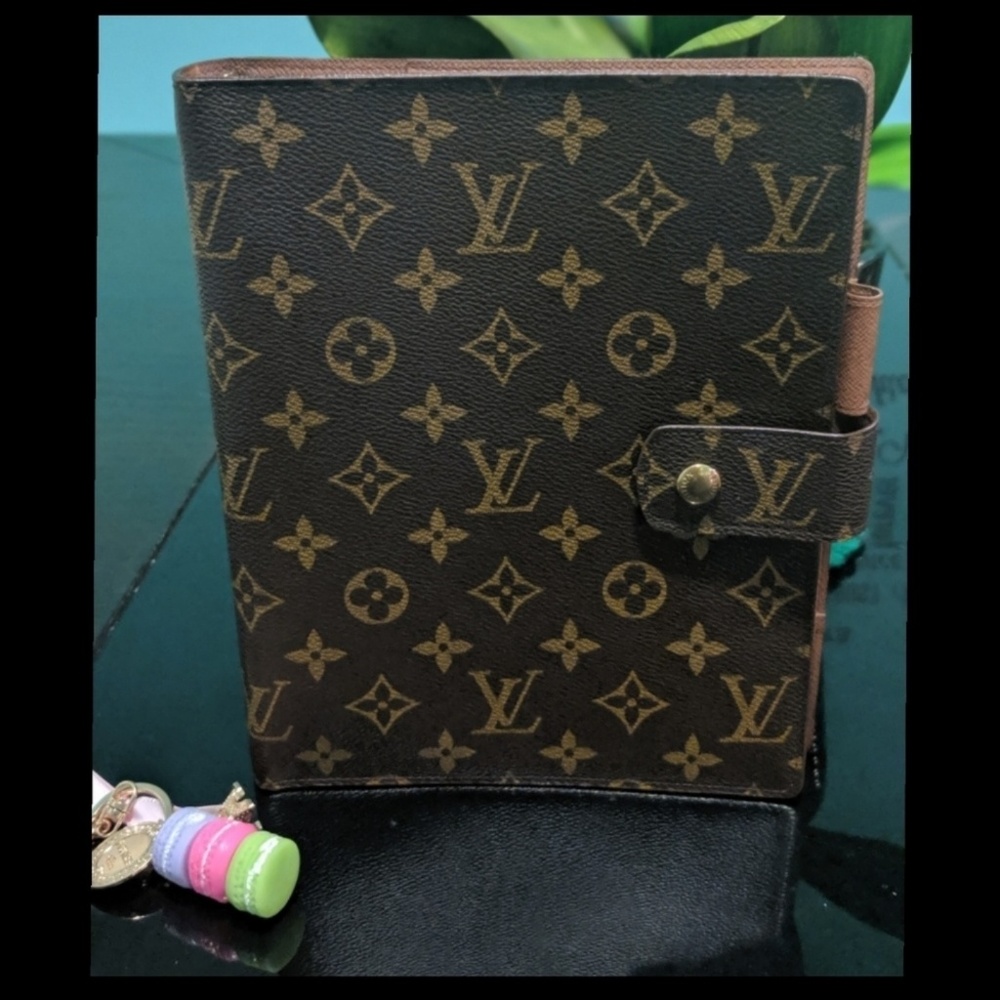 COPY - Louis Vuitton Agenda GM